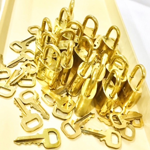 LOUIS VUITTON  ANY # PADLOCK & KEY - Picture 2 of 6